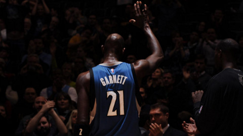 狼王终挥手!加内特宣布正式退役结束21年NBA生涯